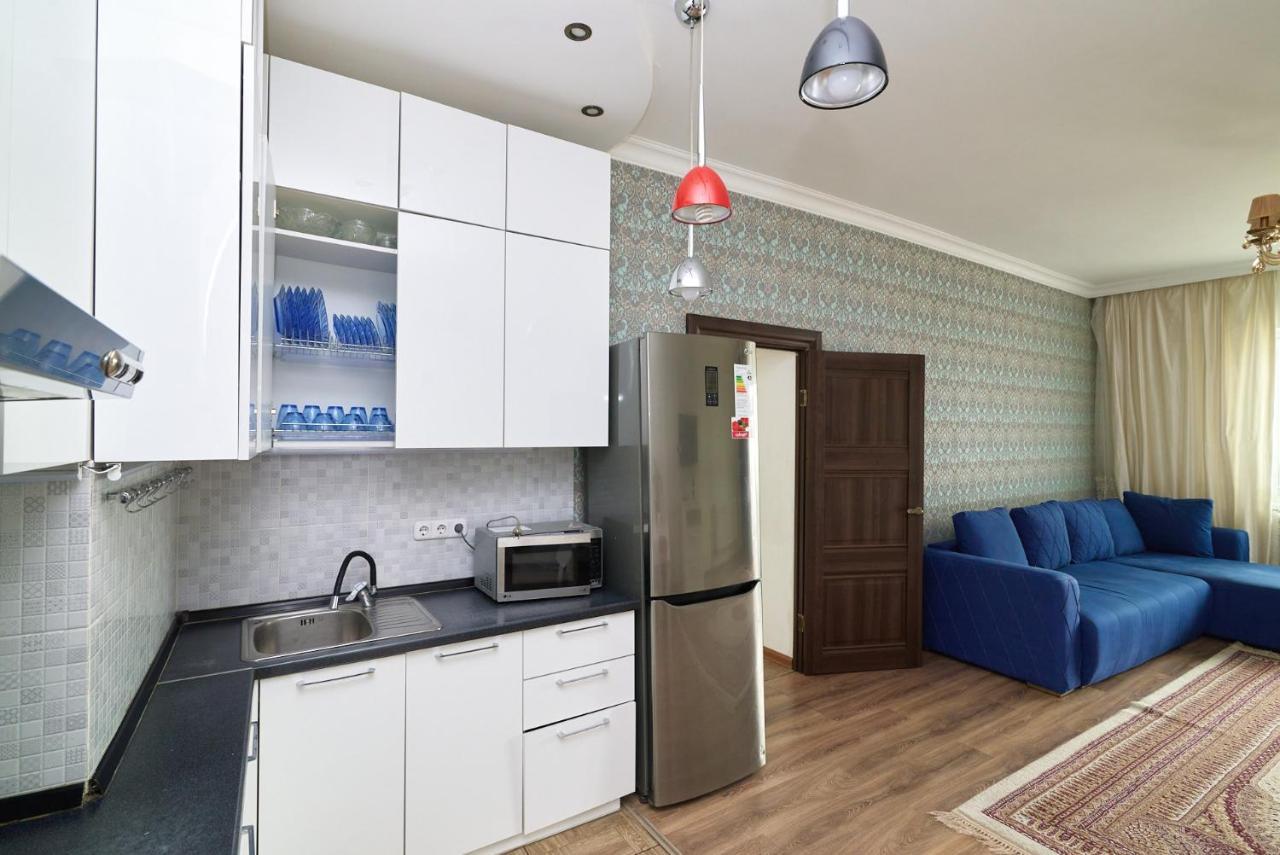 Квартира В Самом Центре Столицы Казахстана Apartment Astana Exterior foto